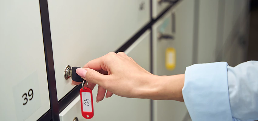 Upgrading File Cabinet Locks in Lathrop, California