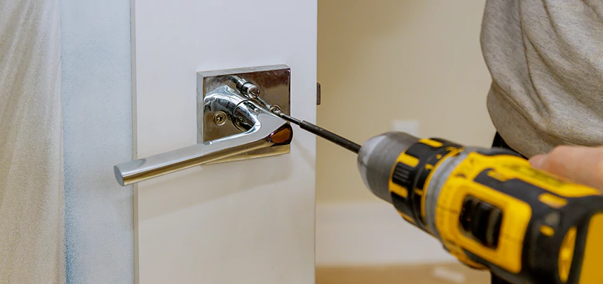 After-hours Locksmith  For Lock Troubleshooting in Lathrop, California