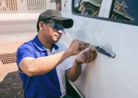 Car Locksmith in Lathrop, CA